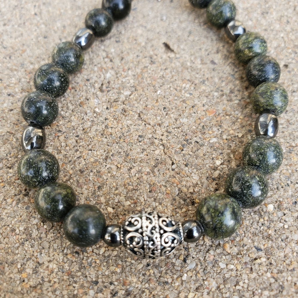 Bracelet - Picture 3 of 4